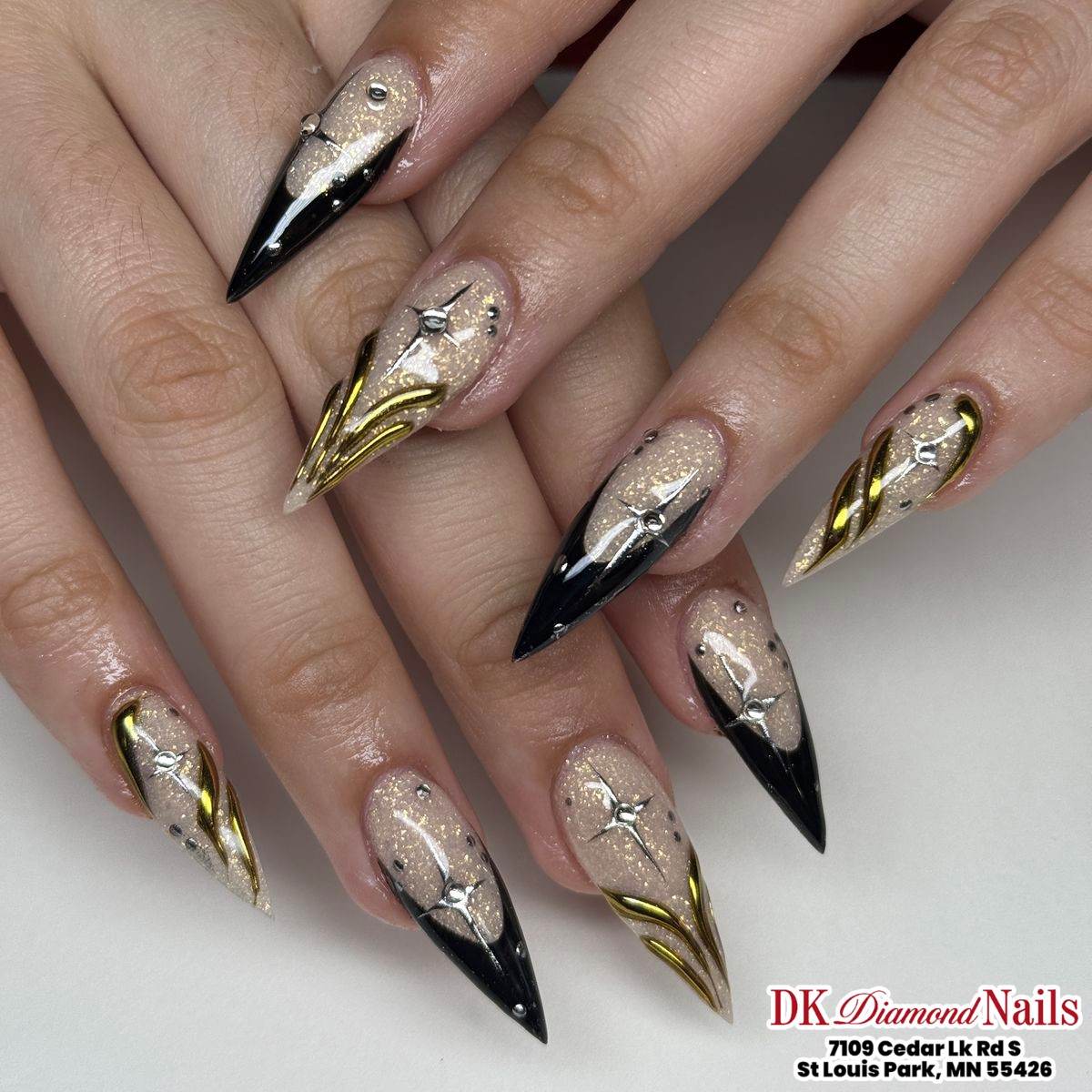 DK Diamond Nails in St Louis Park, Minneapolis, MN 55426 | Top-Quality Salon